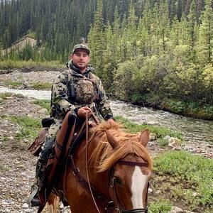 Meet your Posher, Mitchell